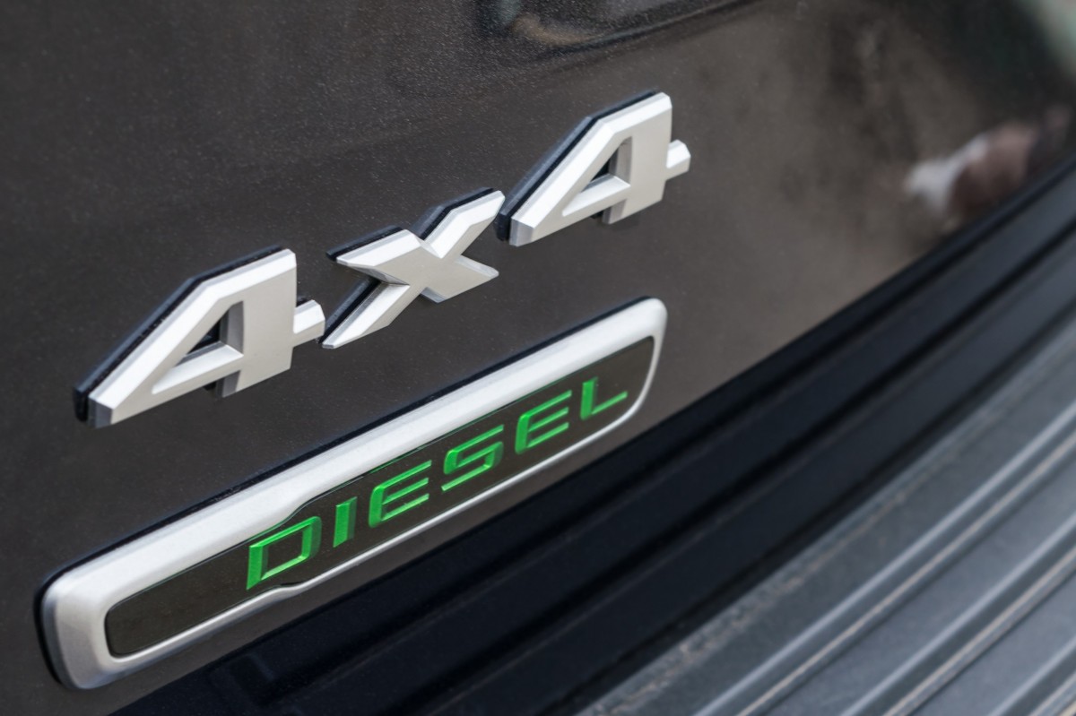 4x4 diesel logo